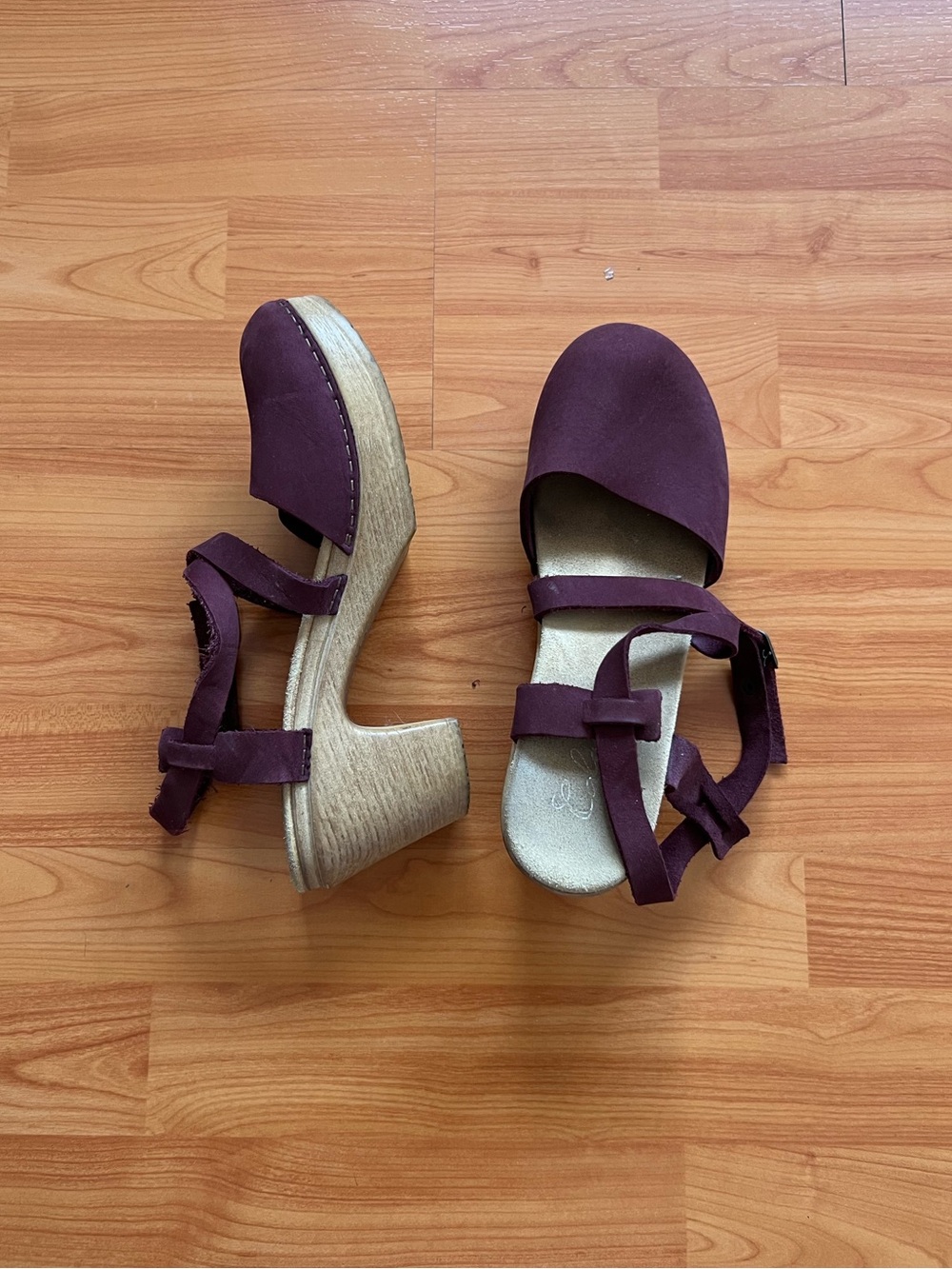 Calou Stockholm Suede Leather Clog